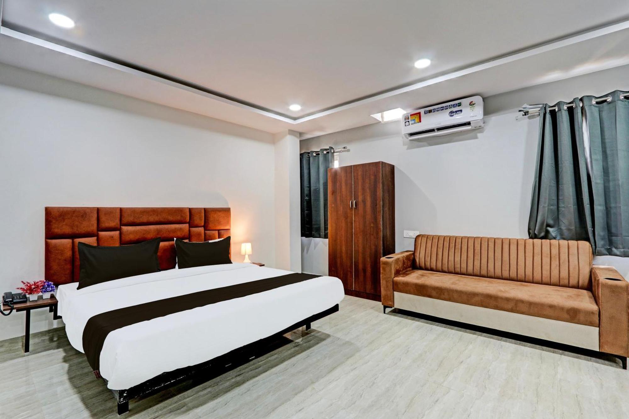 Super Hotel O Lavish Tranquil حيدر أباد المظهر الخارجي الصورة
