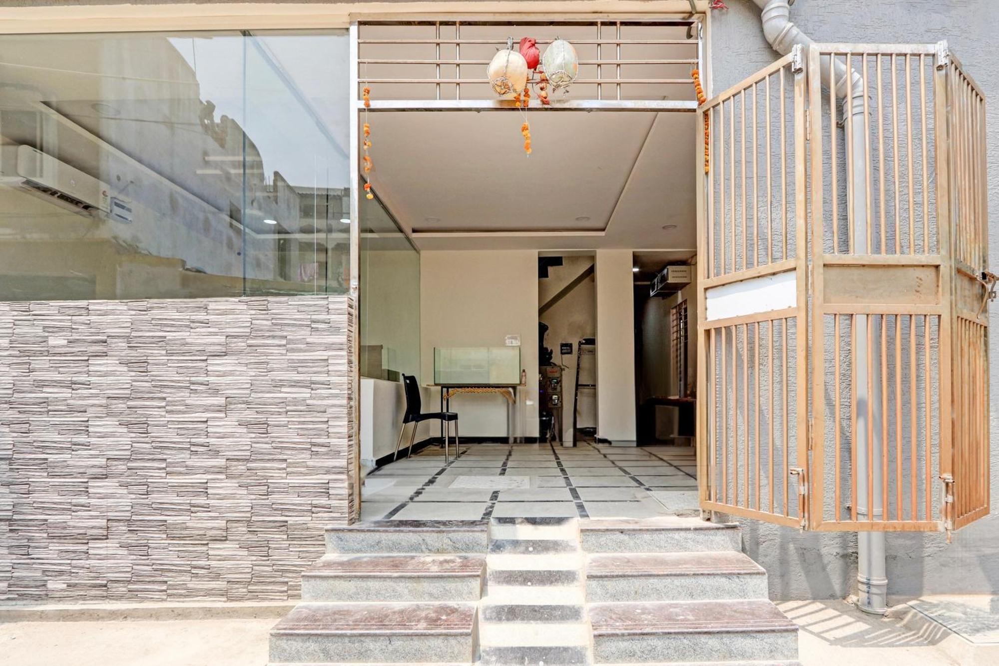 Super Hotel O Lavish Tranquil حيدر أباد المظهر الخارجي الصورة